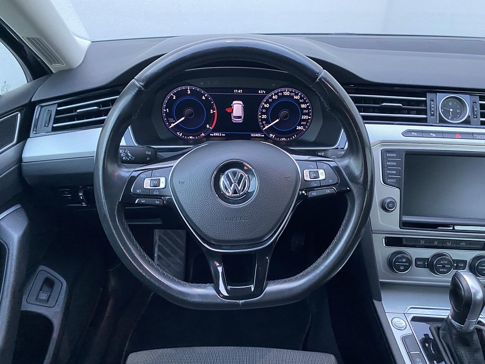 Volkswagen Passat 2.0 TDi Comfortline