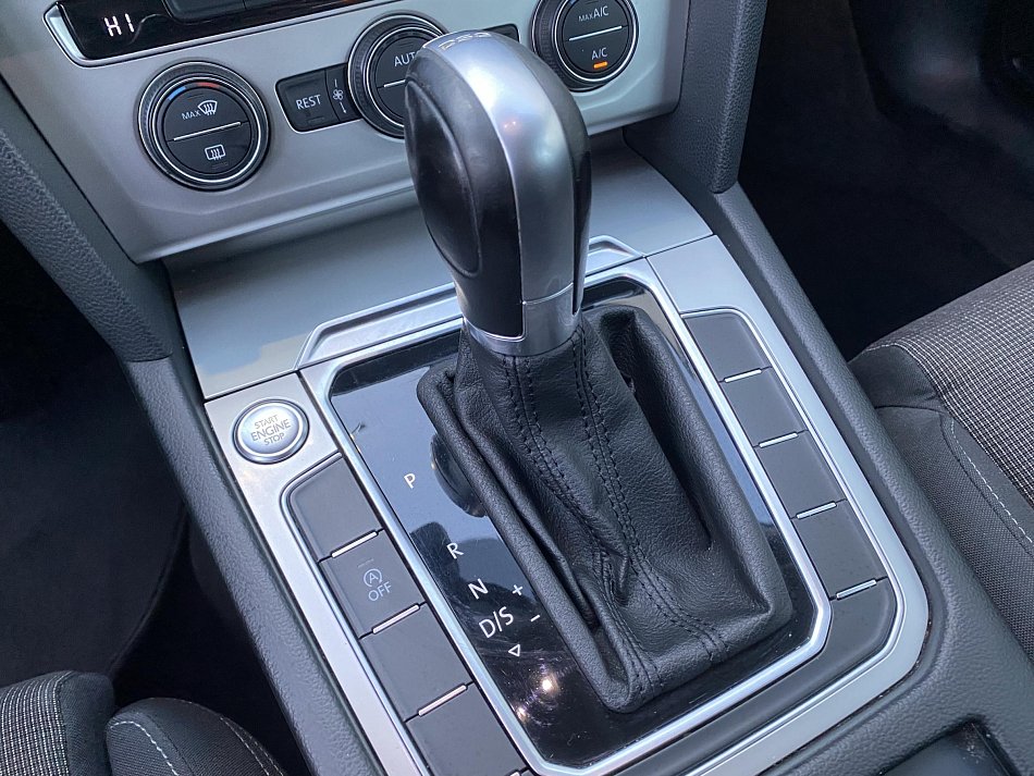 Volkswagen Passat 2.0 TDi Comfortline