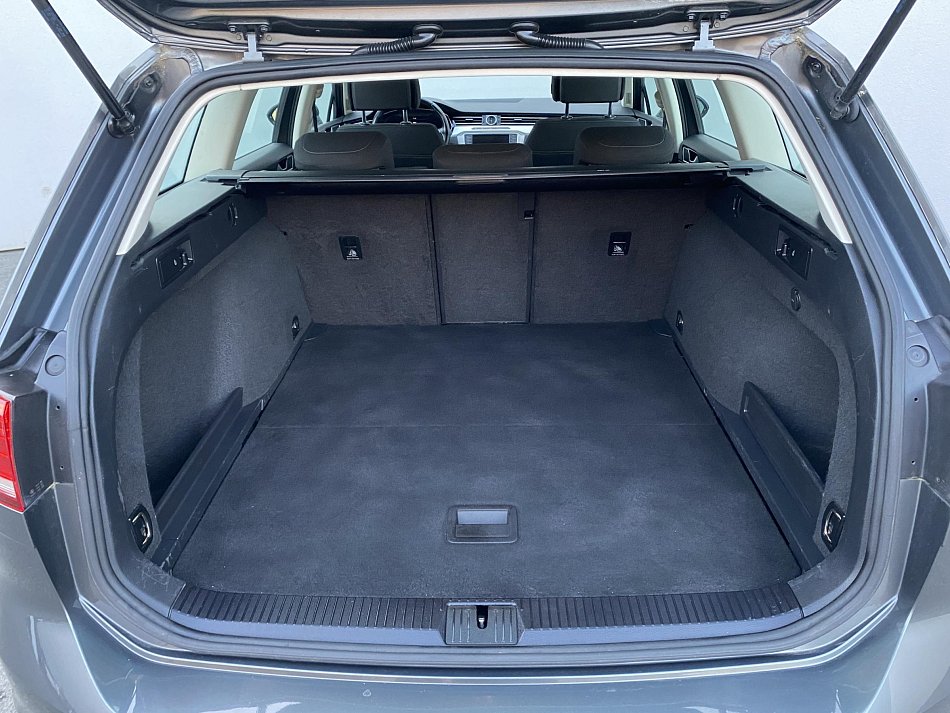 Volkswagen Passat 2.0 TDi Comfortline