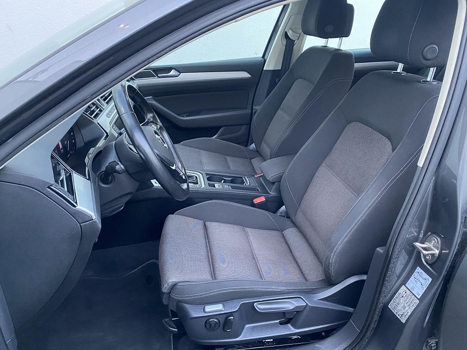 Volkswagen Passat 2.0 TDi Comfortline