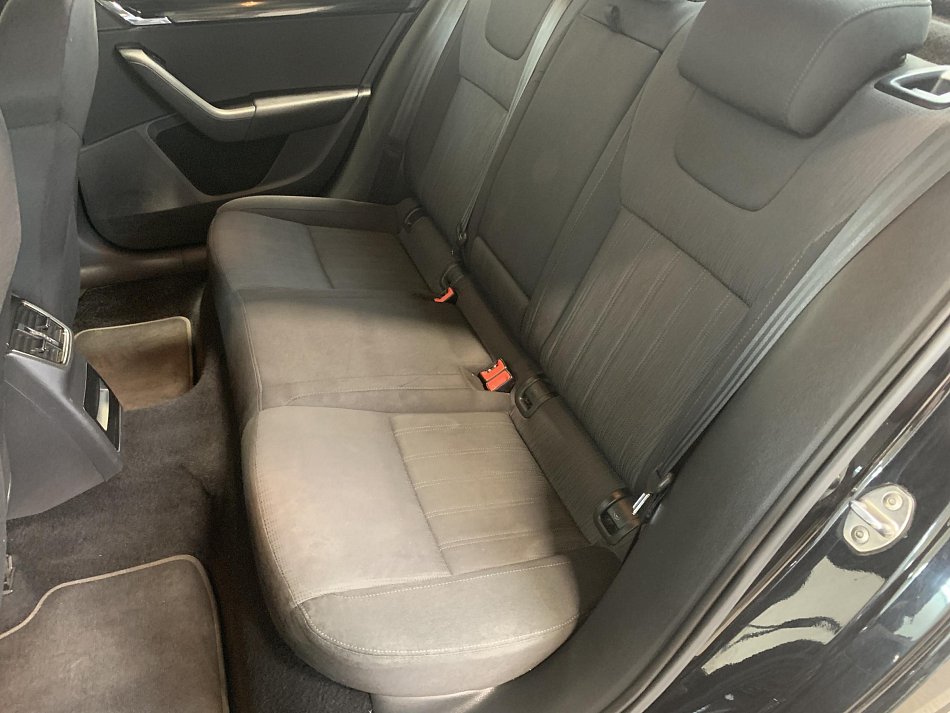 Škoda Octavia III 2.0 TDi Style 4X4