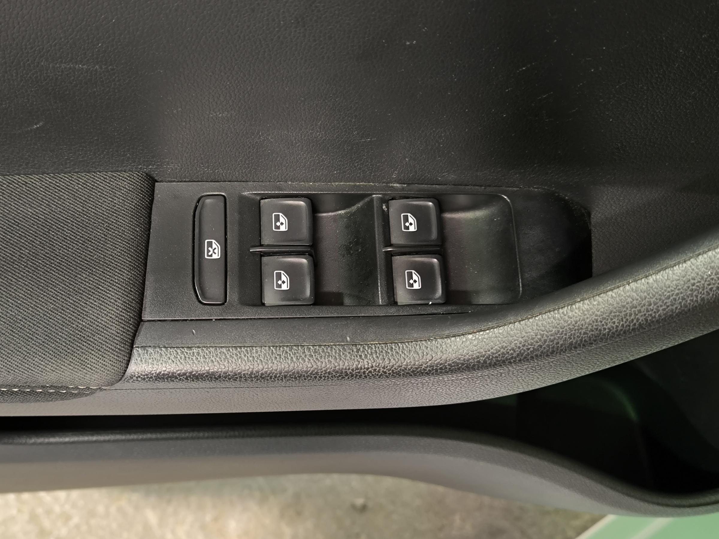 Škoda Fabia III, 2019 - pohled č. 17