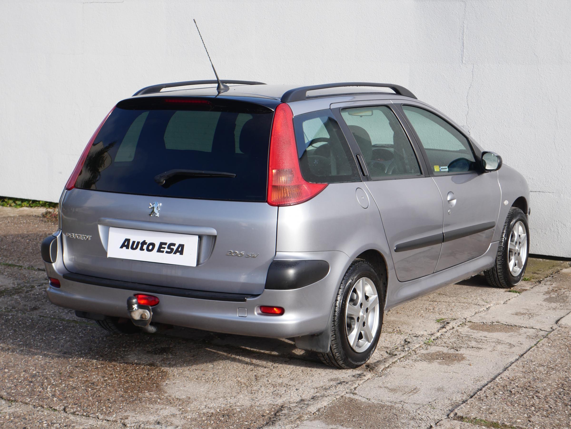 Peugeot 206, 2004 - pohled č. 6