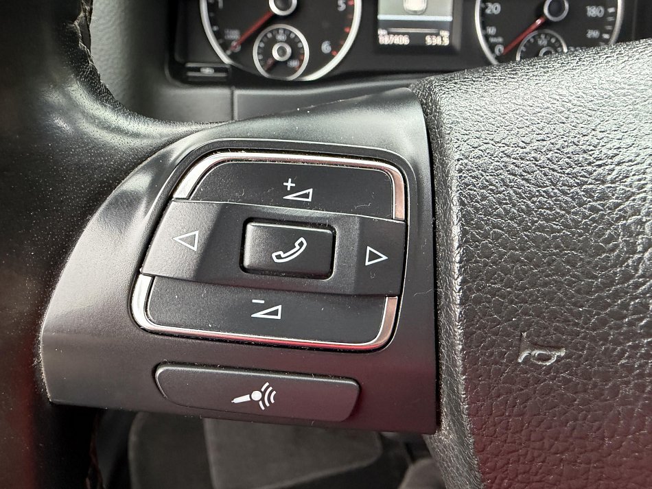 Volkswagen Tiguan 2.0 TDi Sport 4x4