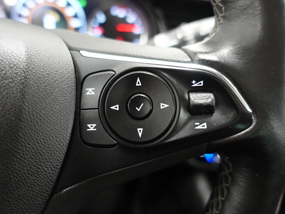 Opel Insignia 2.0TDCi  4x4