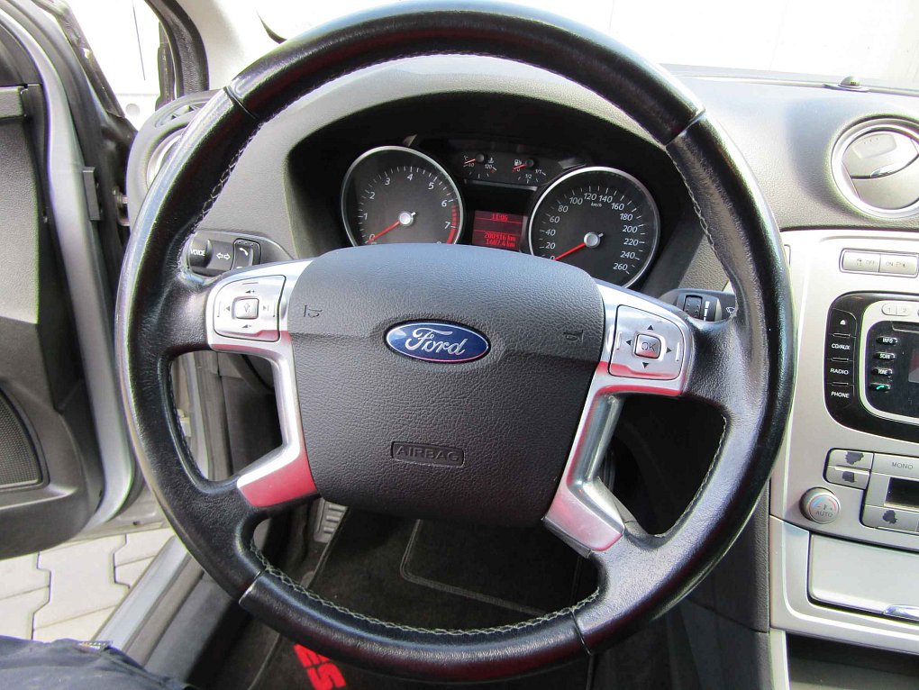 Ford Mondeo 1.6 Ti-VCT 