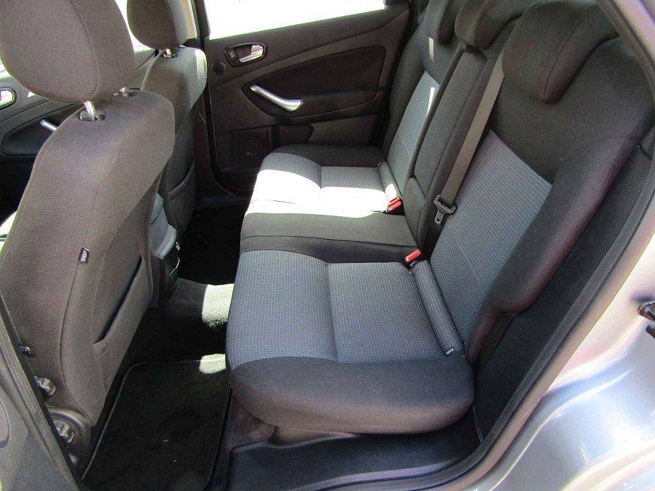 Ford Mondeo 1.6 Ti-VCT 