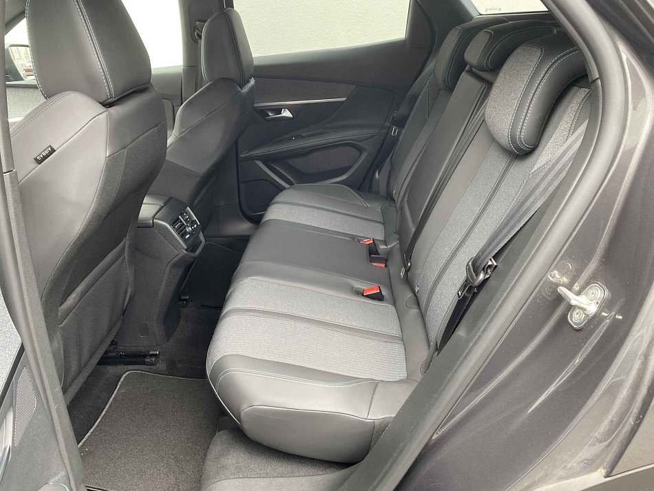 Peugeot 3008 1.2 PT Allure