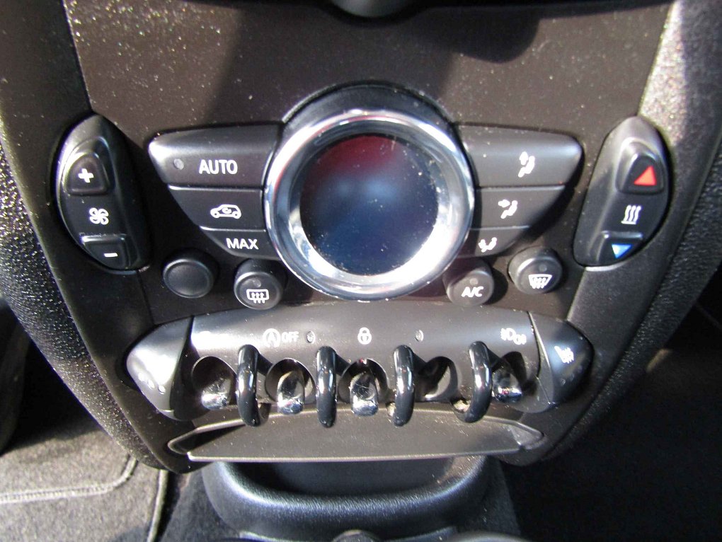 Mini Countryman 1.6i 
