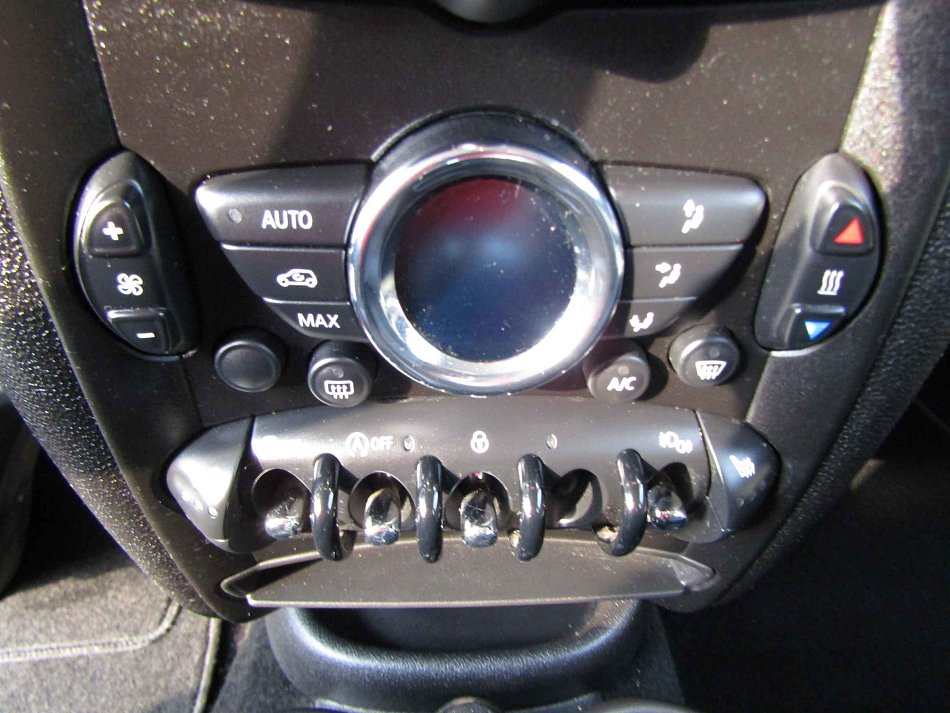 Mini Countryman 1.6i 