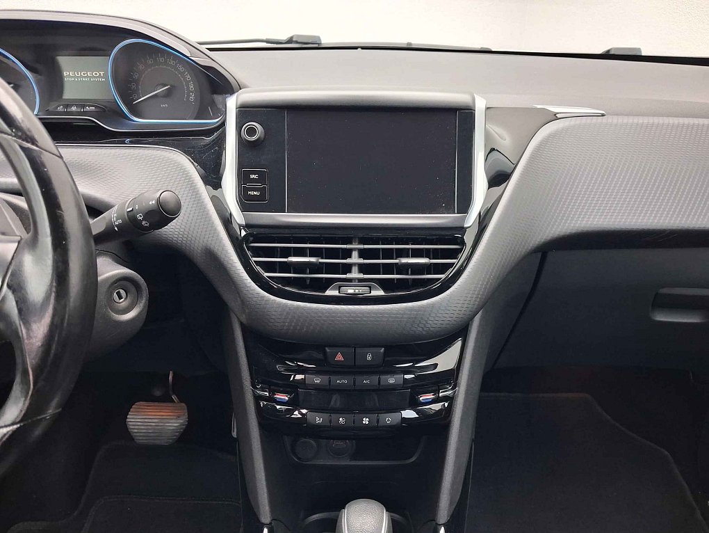 Peugeot 2008 1.2 PT Allure