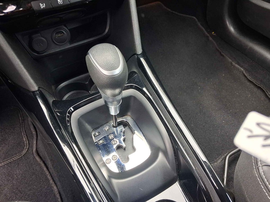 Peugeot 2008 1.2 PT Allure