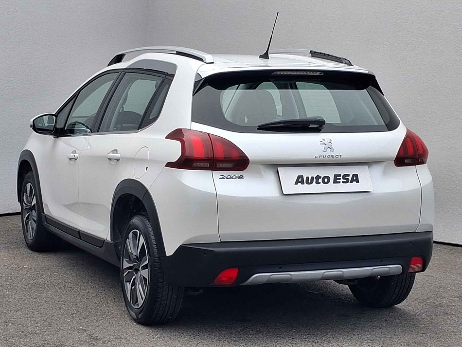 Peugeot 2008 1.2 PT Allure