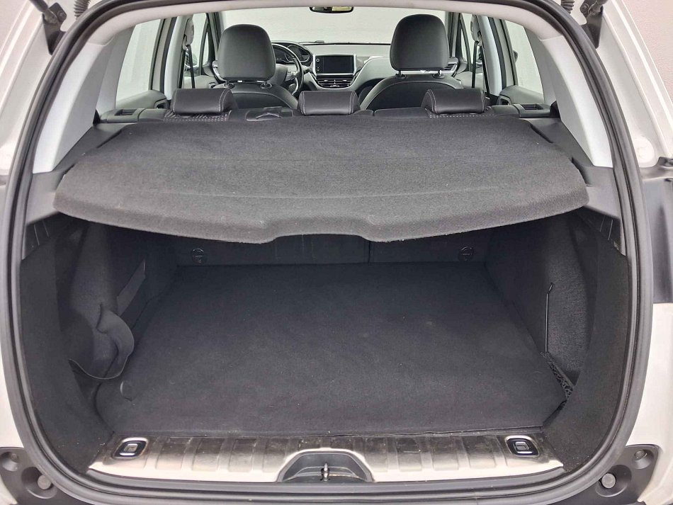 Peugeot 2008 1.2 PT Allure