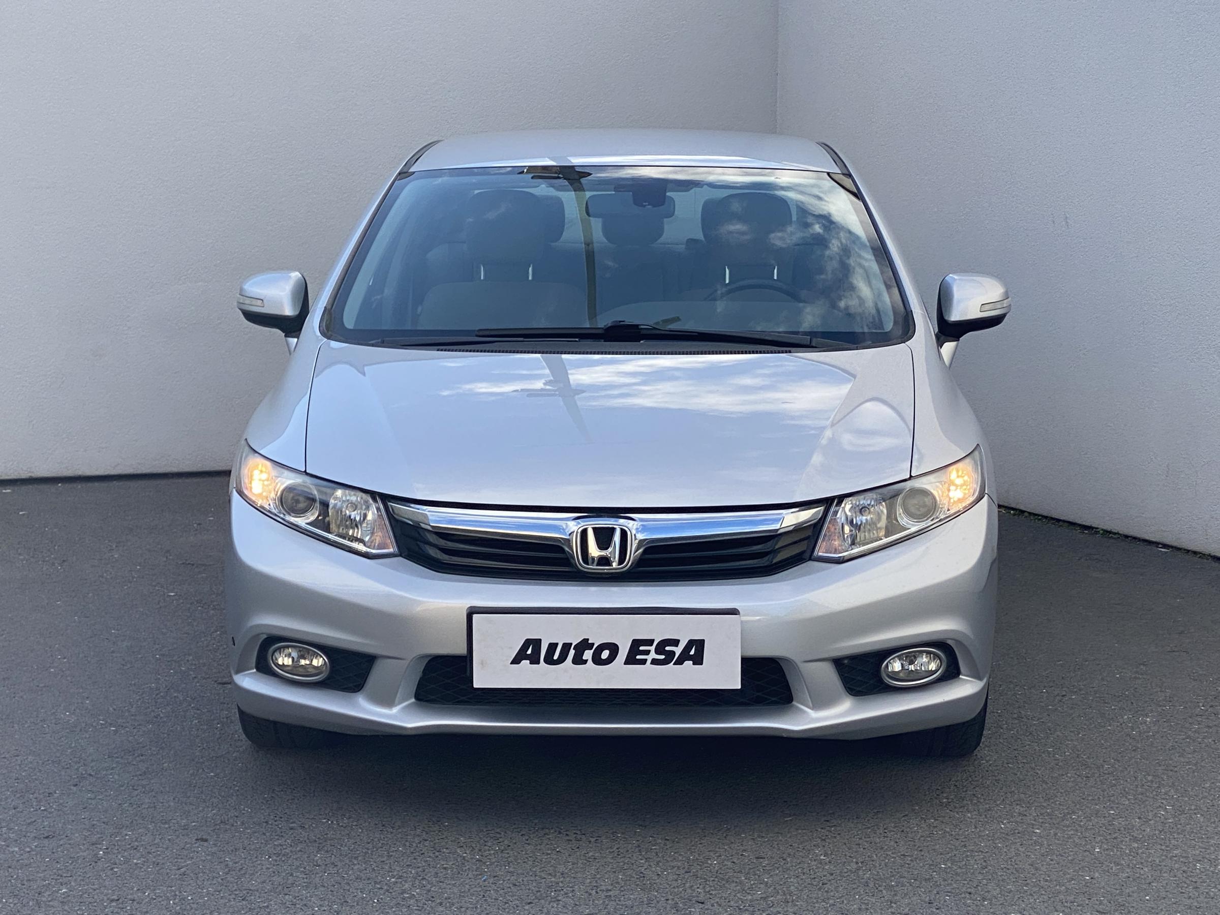 Honda Civic, 2014 - pohled č. 2