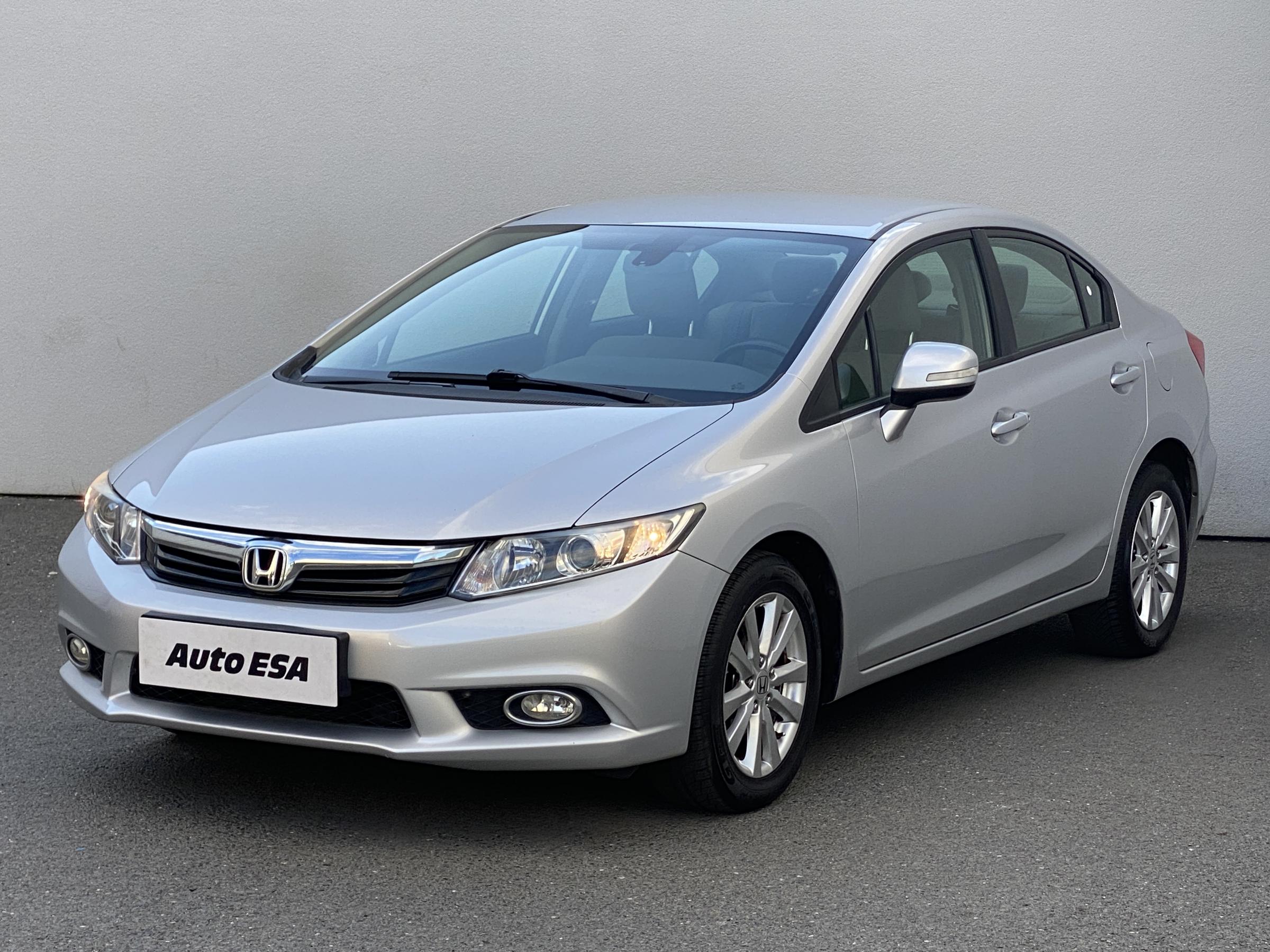 Honda Civic, 2014 - pohled č. 3