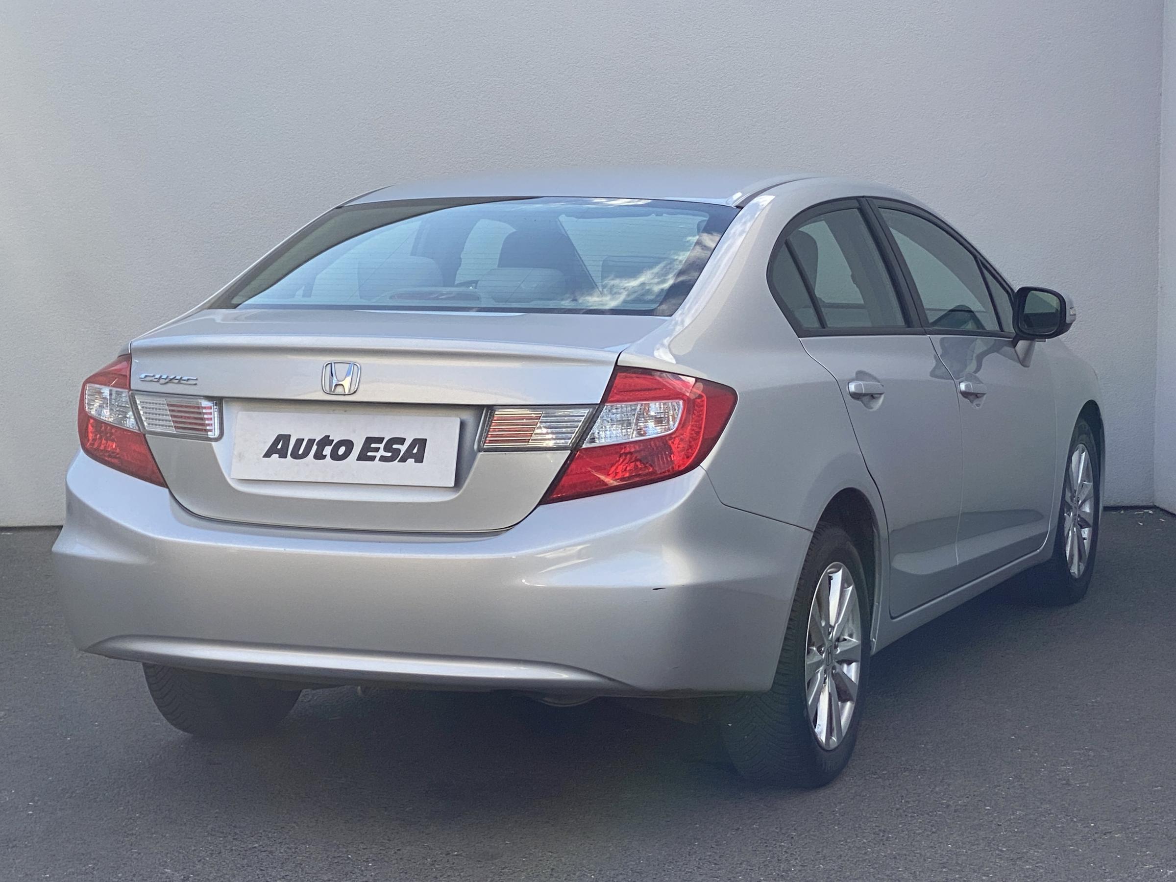 Honda Civic, 2014 - pohled č. 4