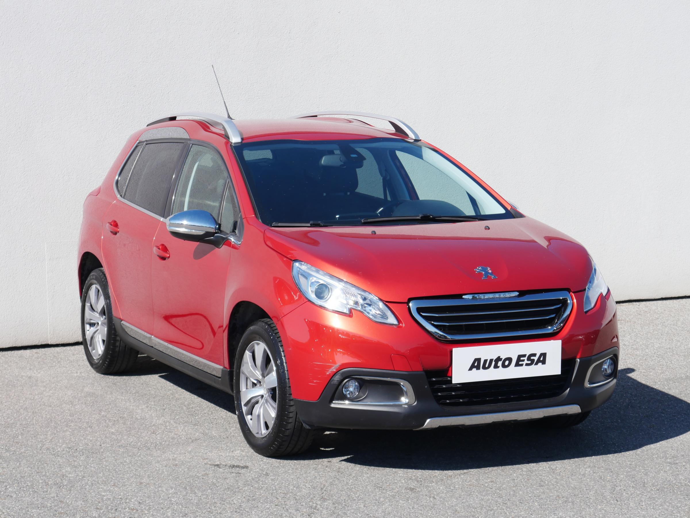 Peugeot 2008, 2015 - celkový pohled