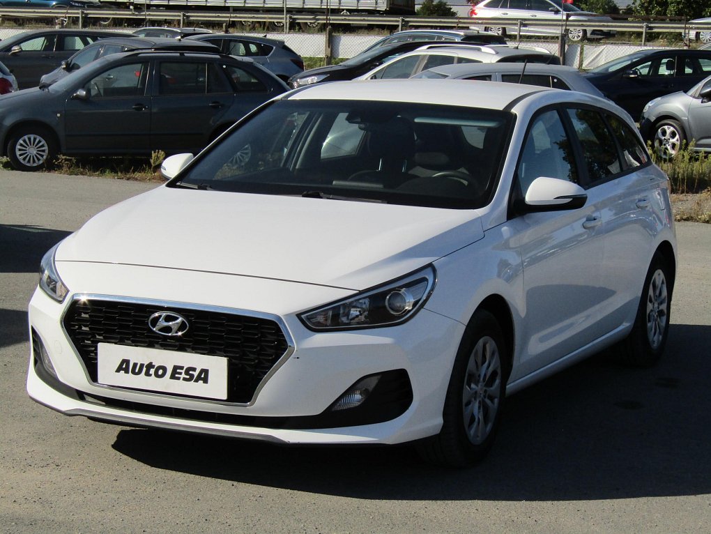 Hyundai I30 1.6 CRDi Trikolor