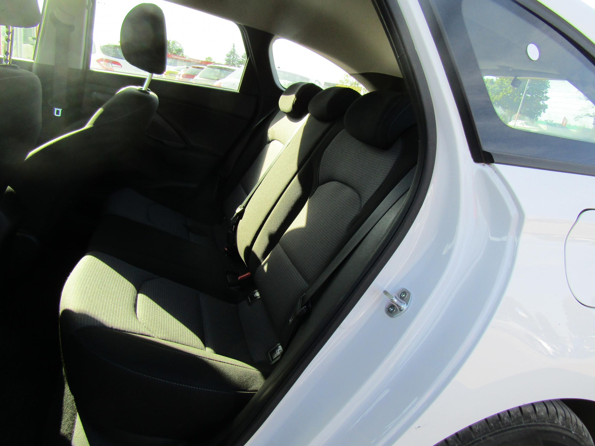 Hyundai i30, 2020 - pohled č. 10