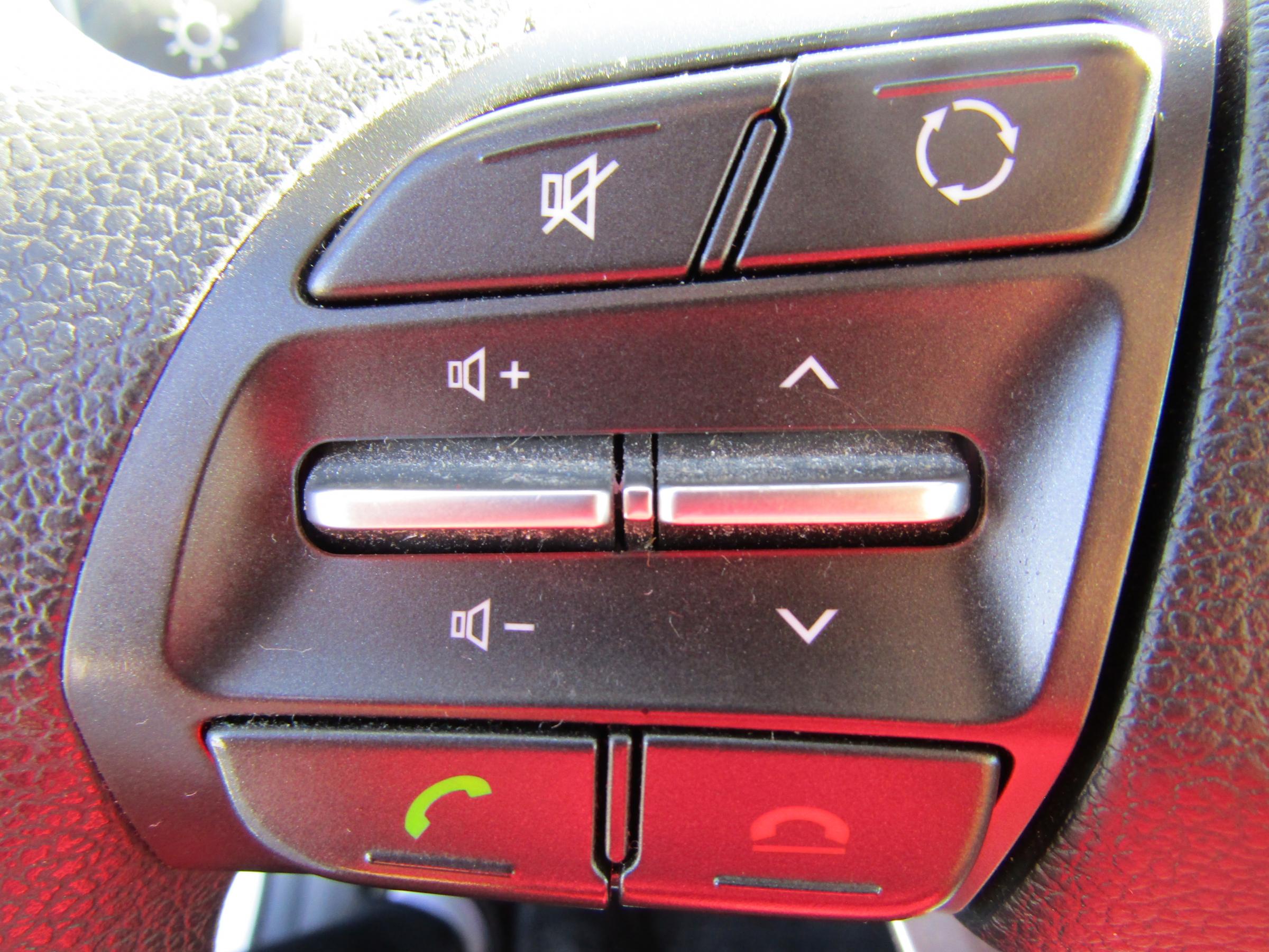 Hyundai i30, 2020 - pohled č. 14