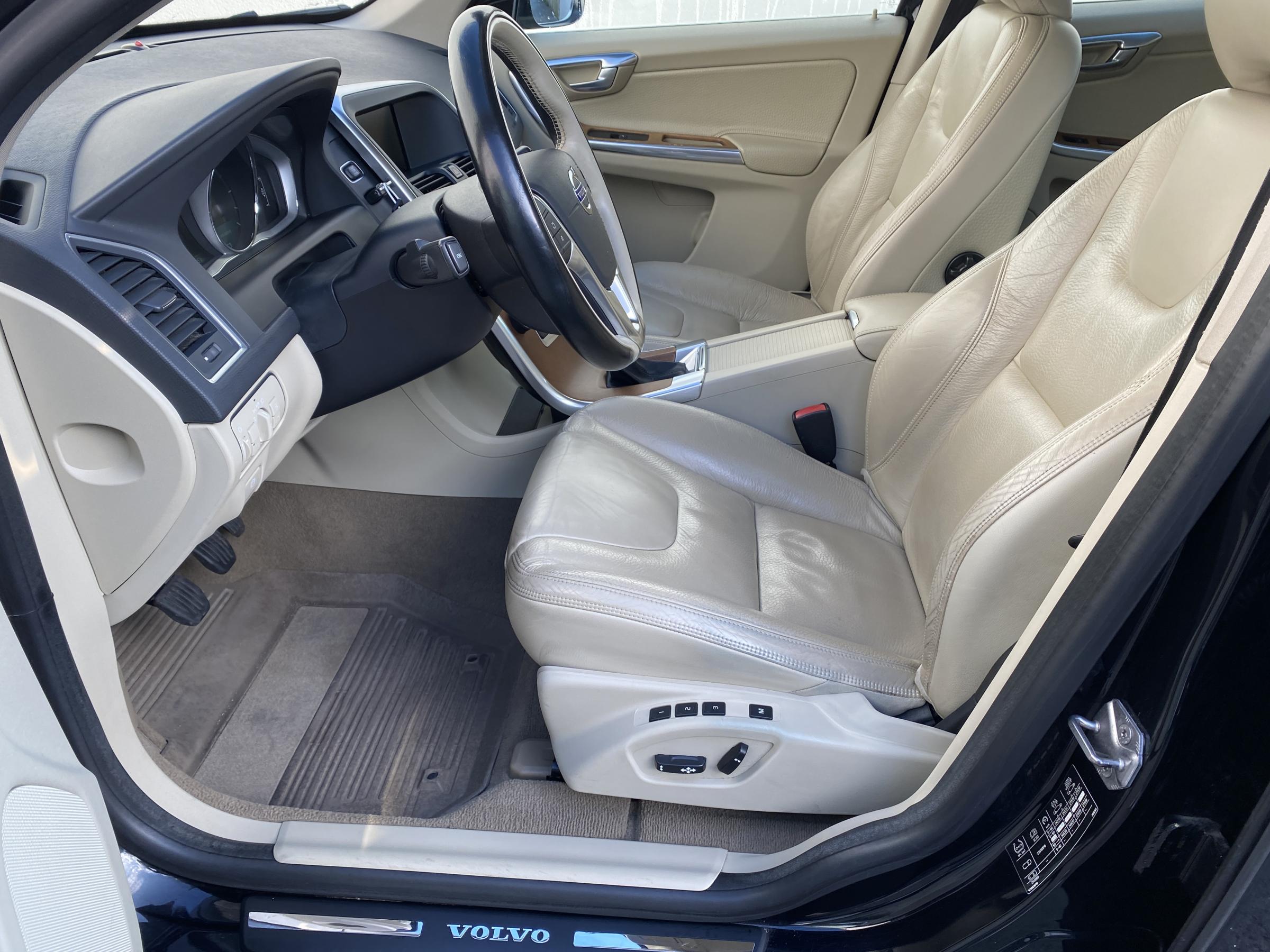 Volvo XC60, 2013 - pohled č. 10