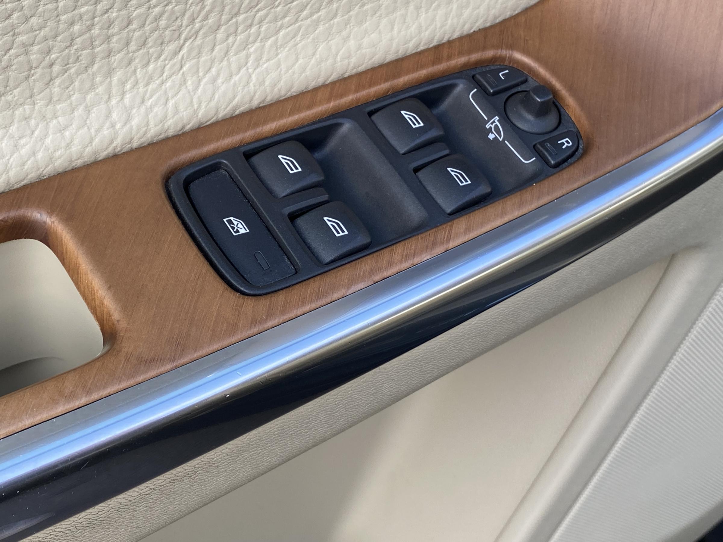 Volvo XC60, 2013 - pohled č. 12