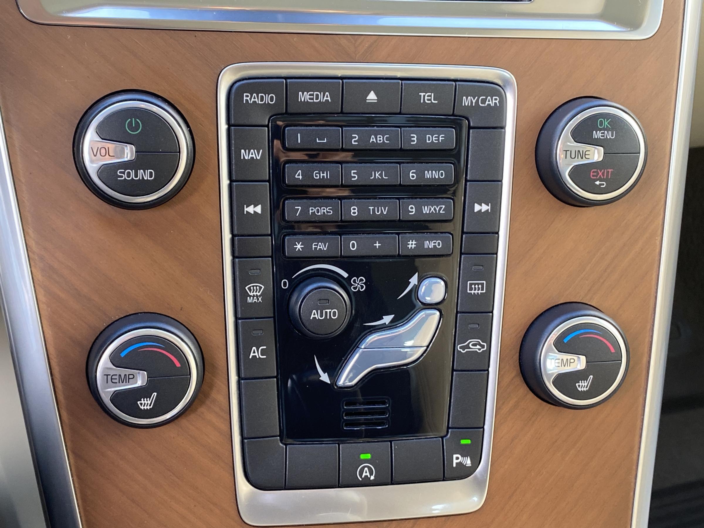 Volvo XC60, 2013 - pohled č. 16