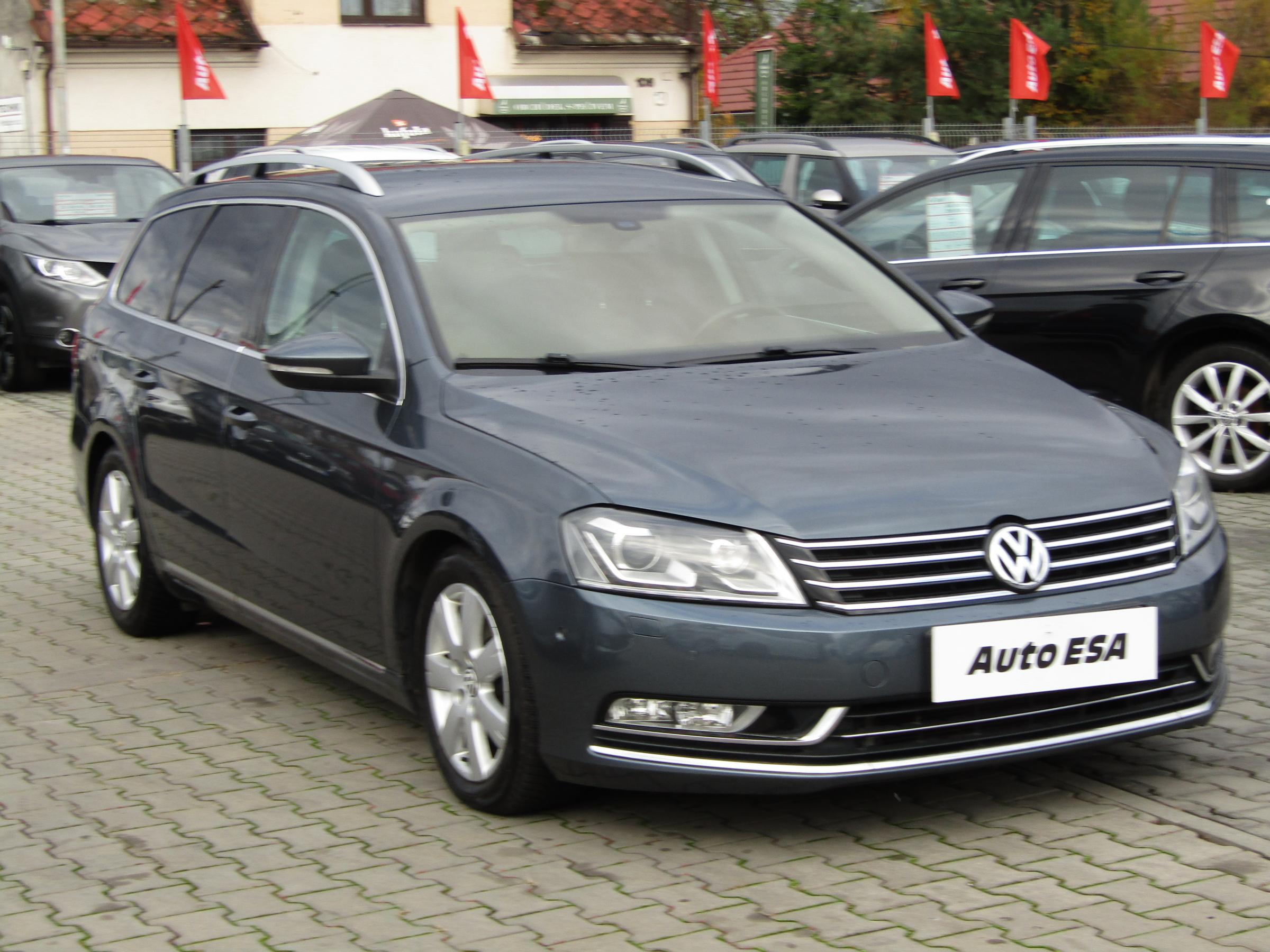 Volkswagen Passat, 2012 - celkový pohled