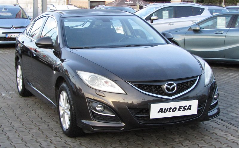 Mazda 6 2.0 i 