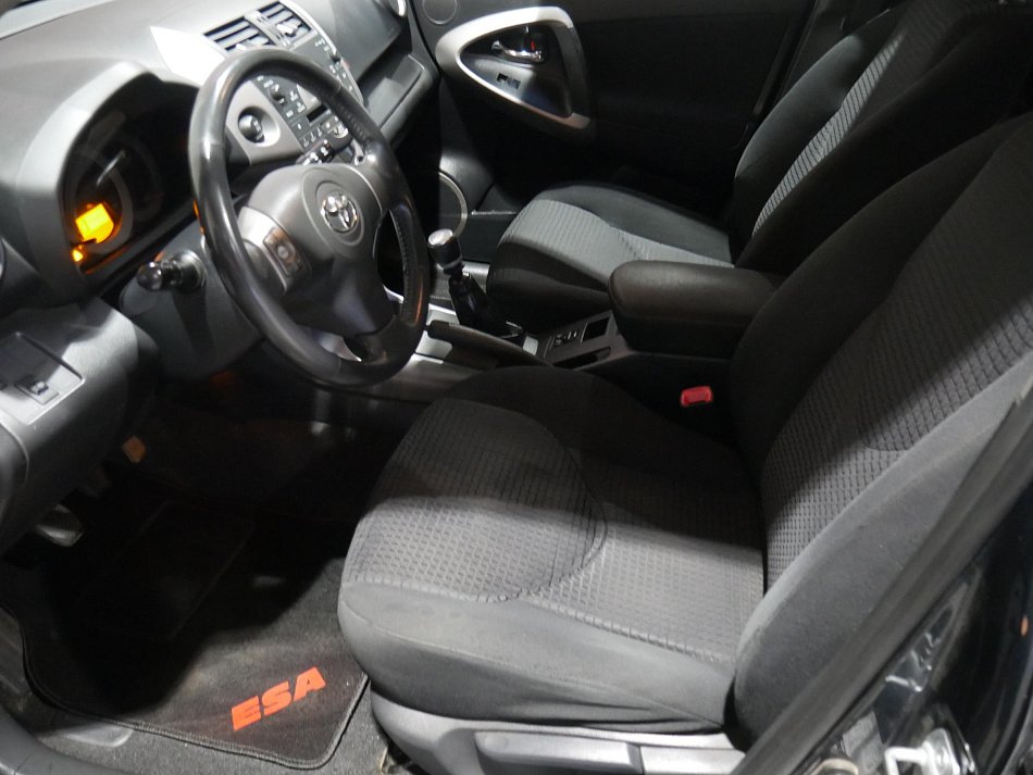 Toyota RAV4 2.2D-CAT  4x4