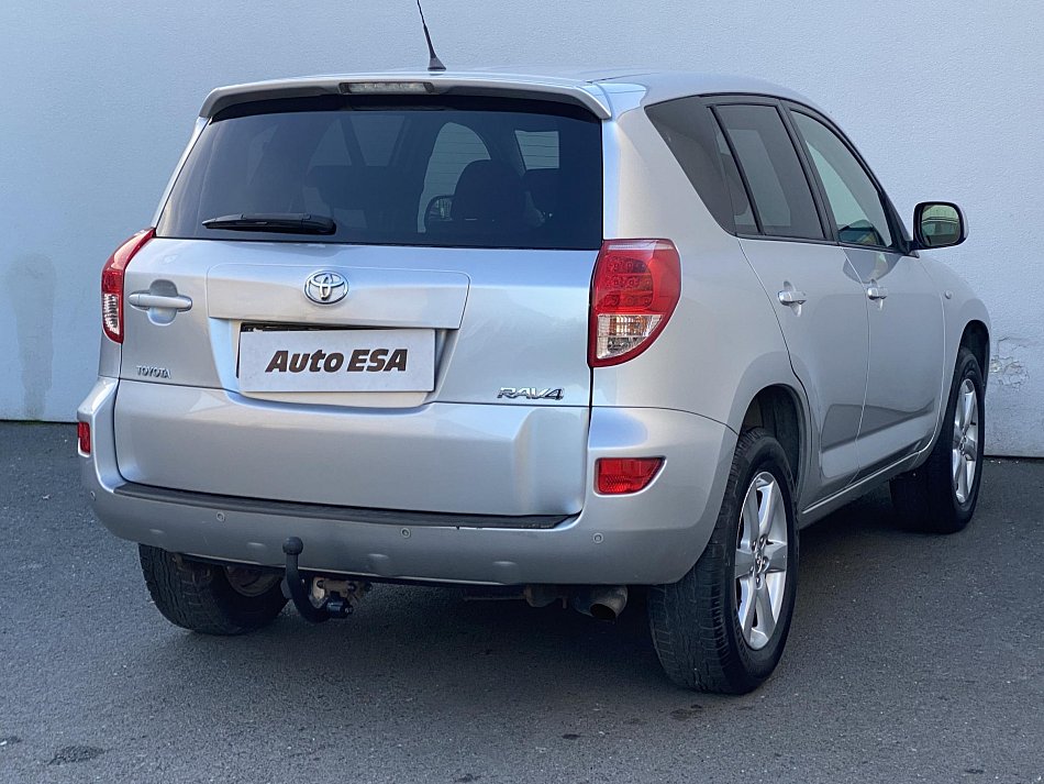 Toyota RAV4 2.0i  4x4