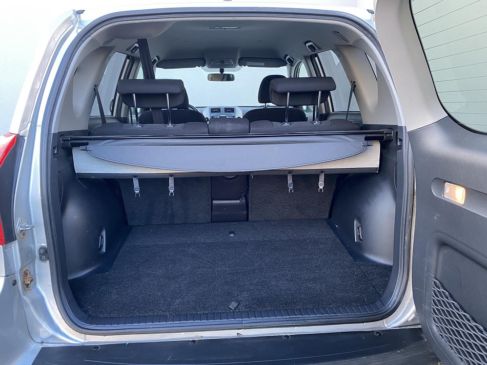 Toyota RAV4 2.0i  4x4