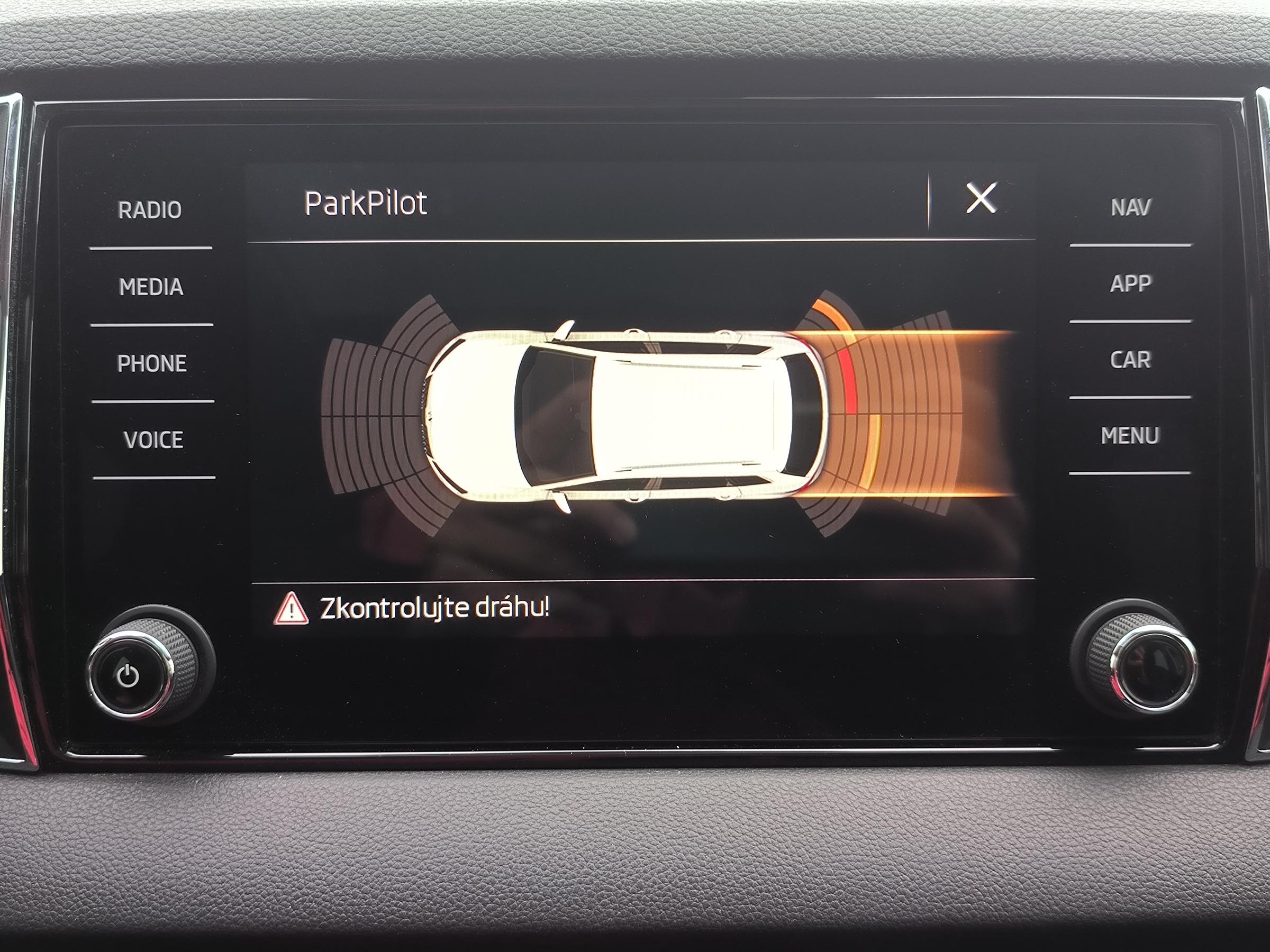 Škoda Karoq, 2018 - pohled č. 15