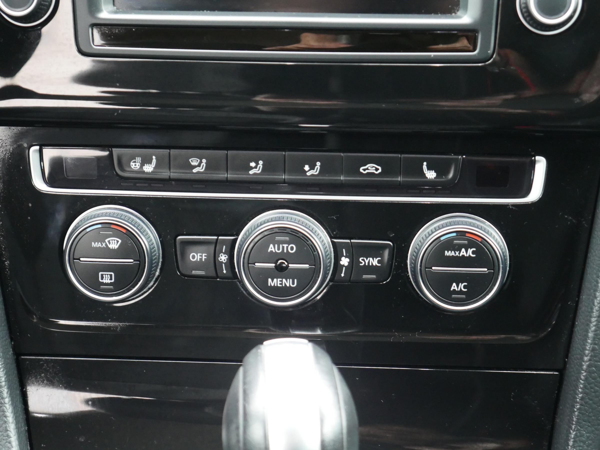 Volkswagen Golf, 2015 - pohled č. 12