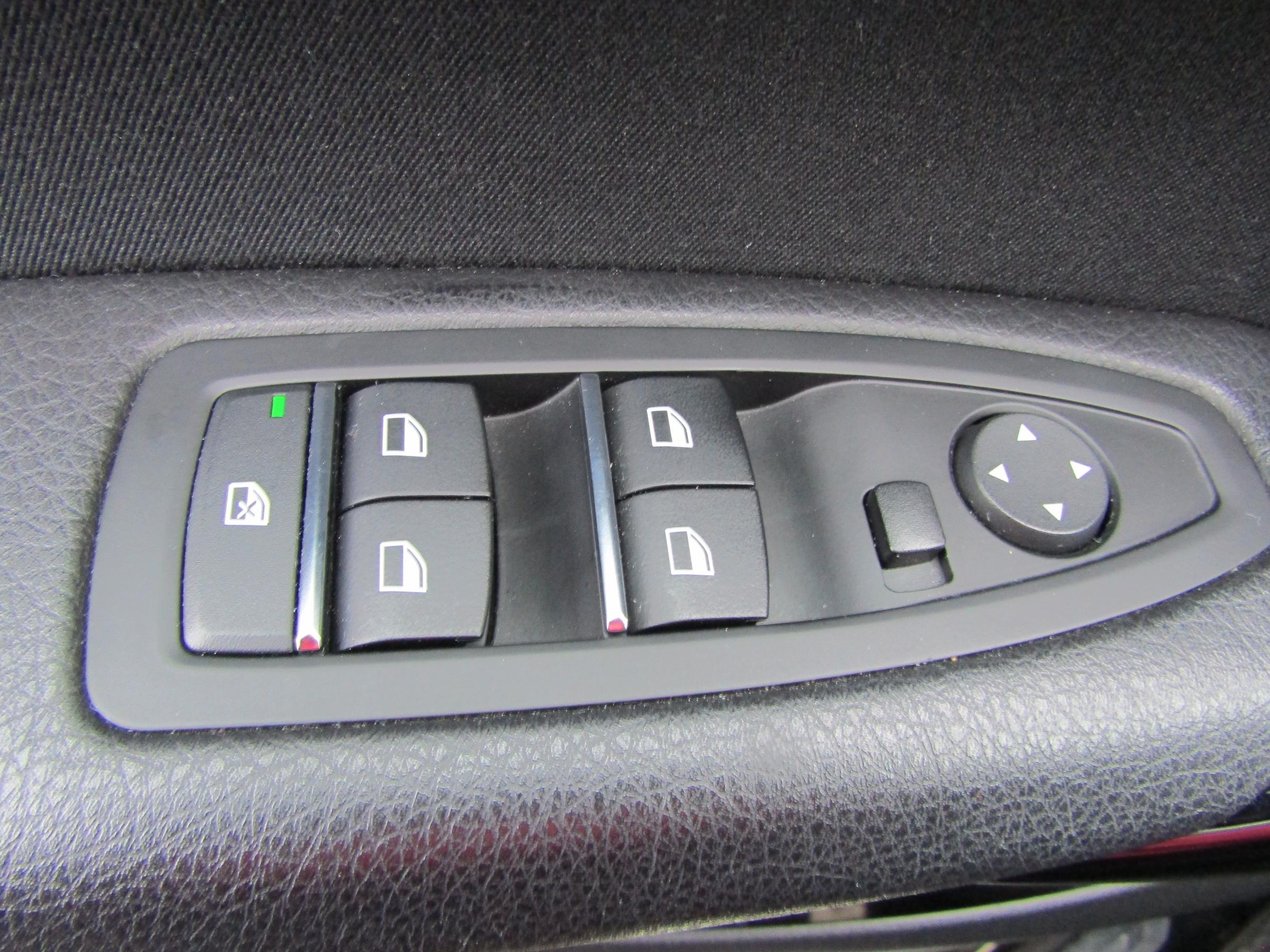 BMW Řada 1, 2019 - pohled č. 15