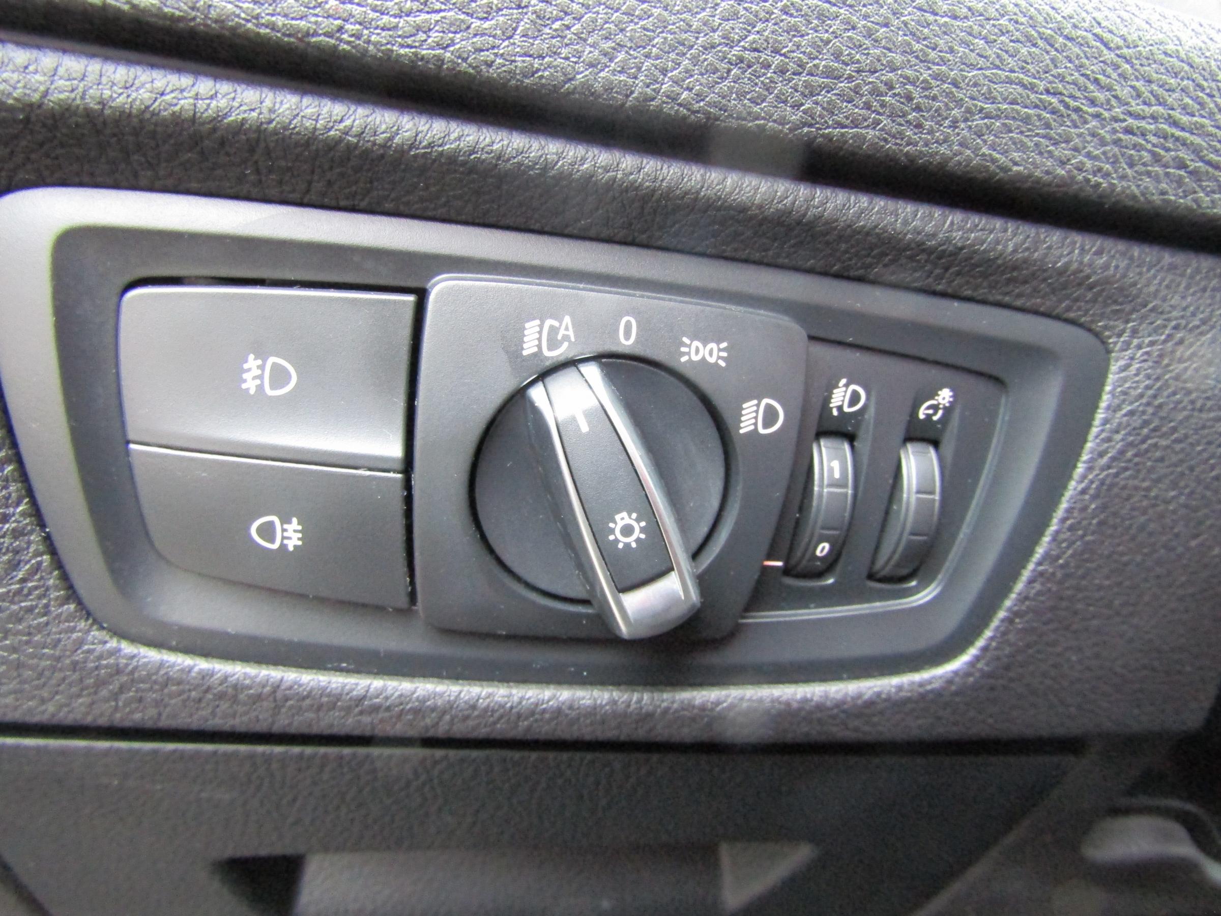 BMW Řada 1, 2019 - pohled č. 16