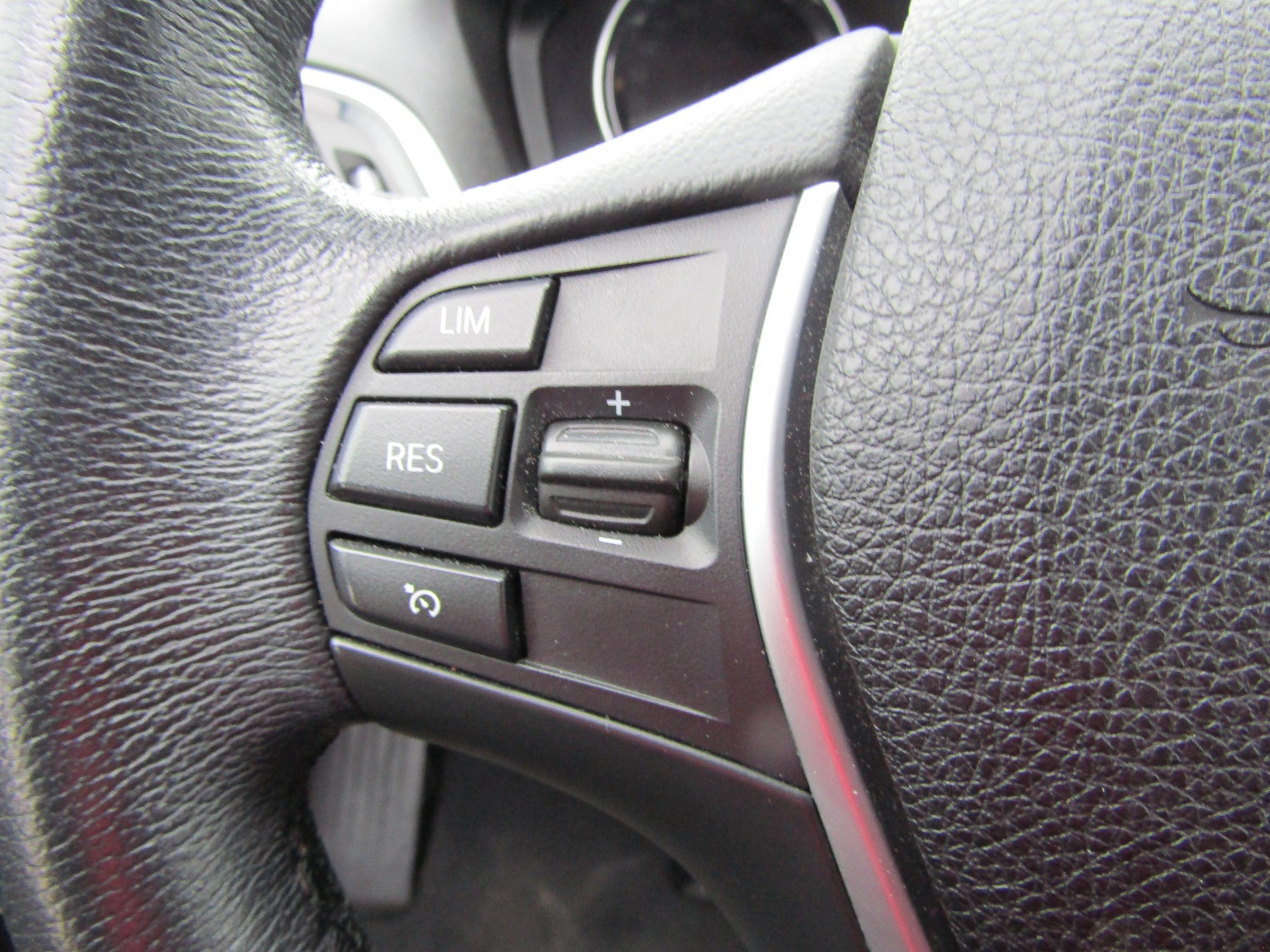 BMW Řada 1, 2019 - pohled č. 17