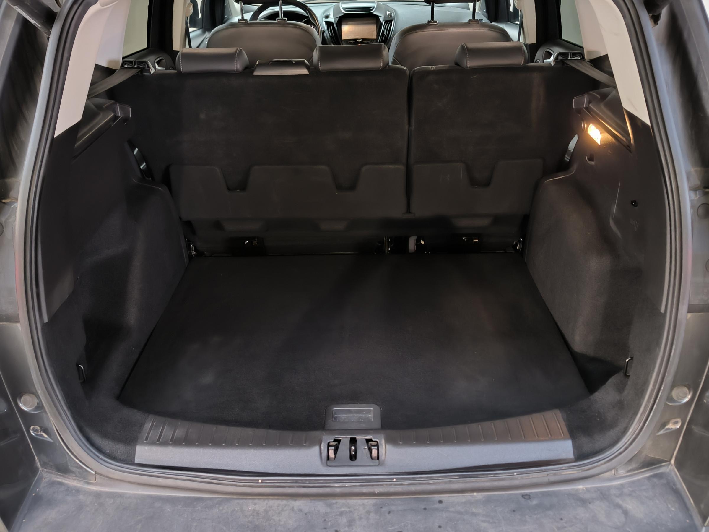 Ford Kuga, 2018 - pohled č. 7