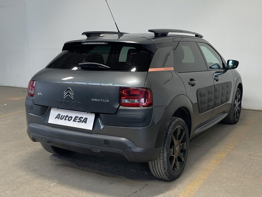 Citroën C4 Cactus 1.2PT Shine