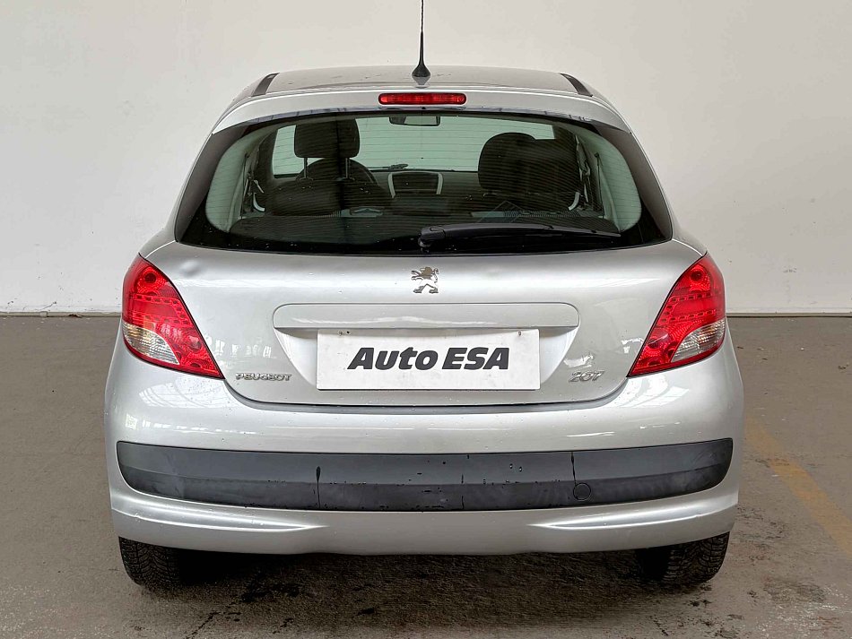 Peugeot 207 1.4i 