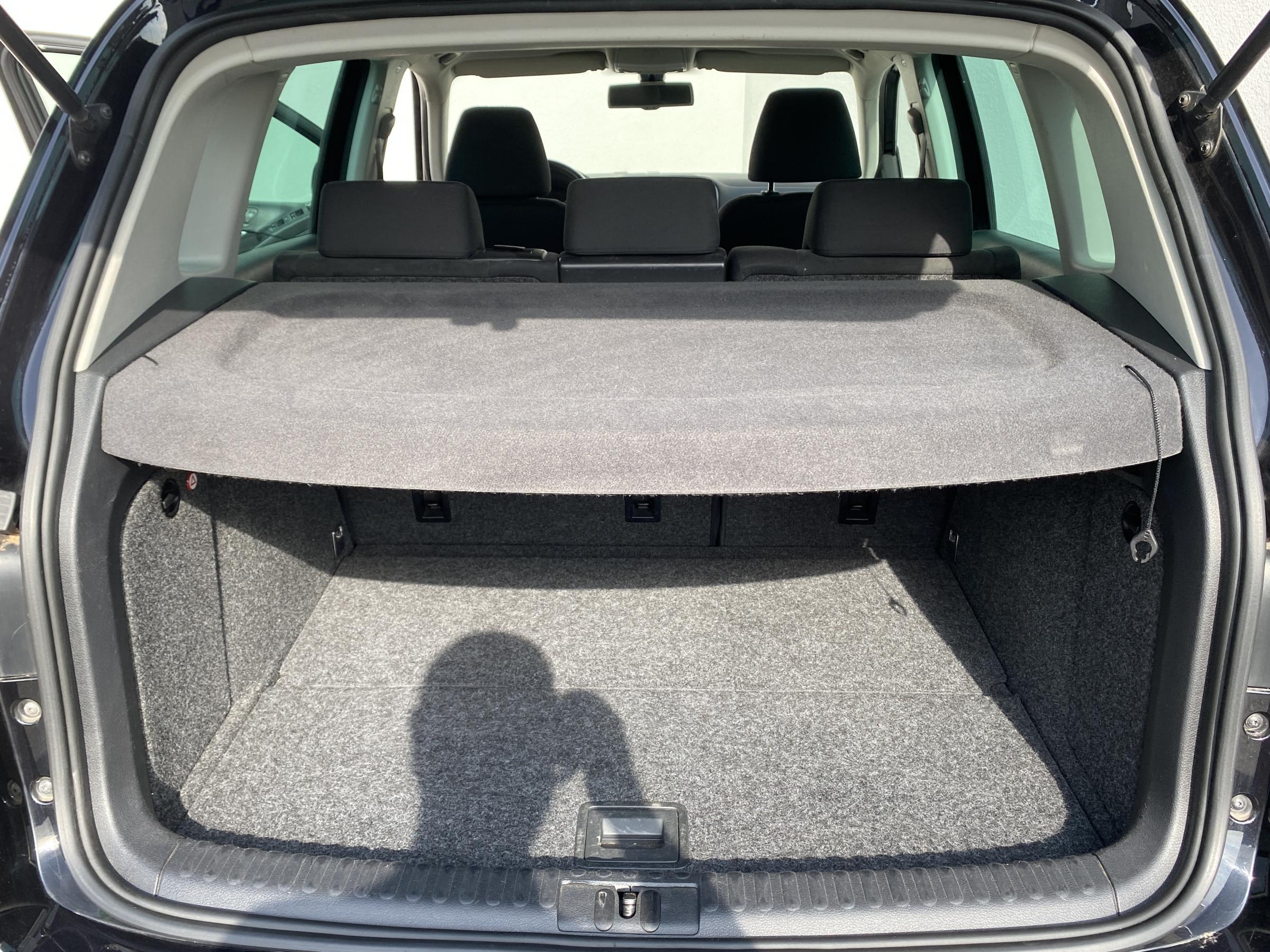 Volkswagen Tiguan, 2012 - pohled č. 7