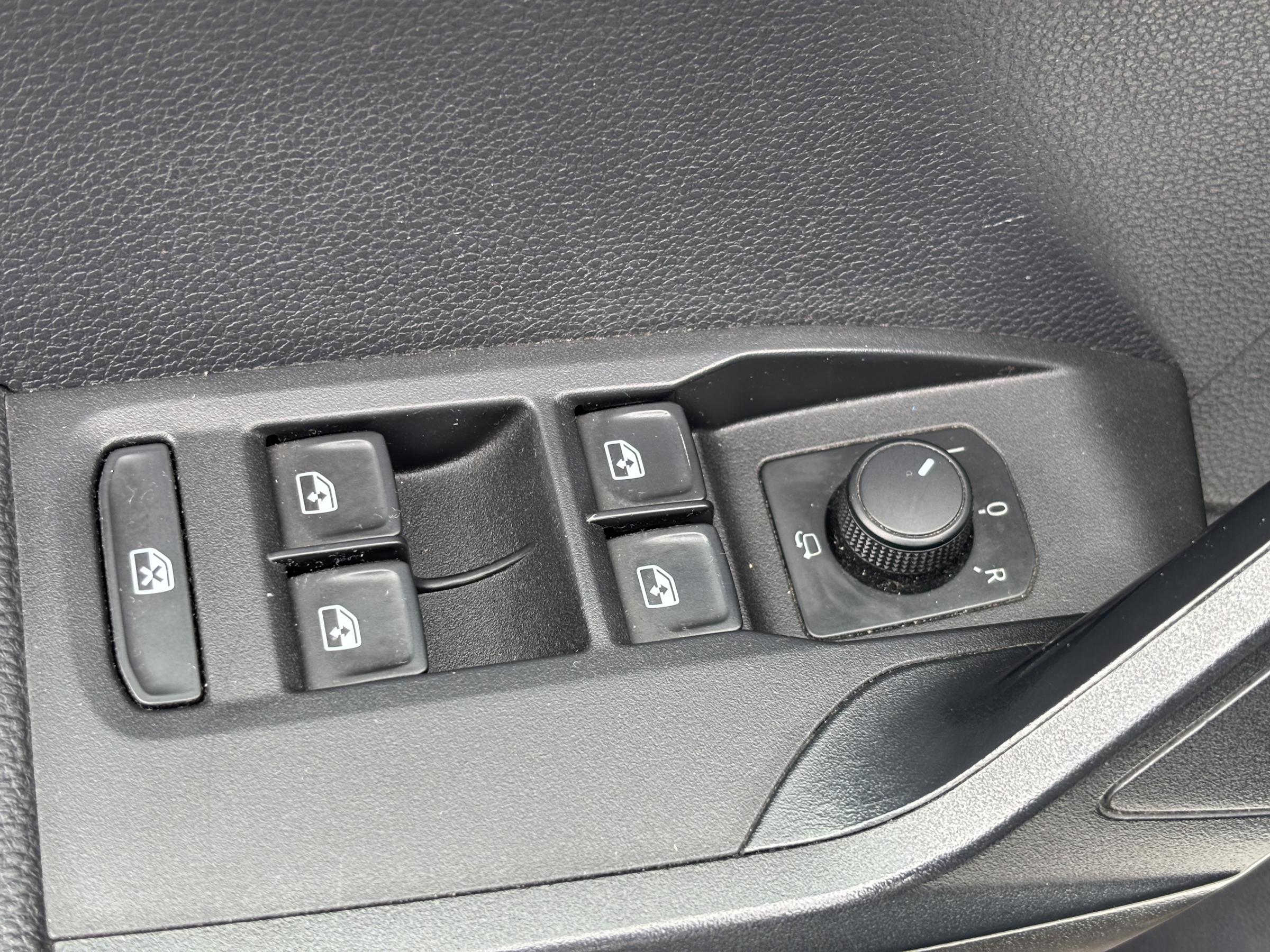 Seat Ibiza, 2021 - pohled č. 12