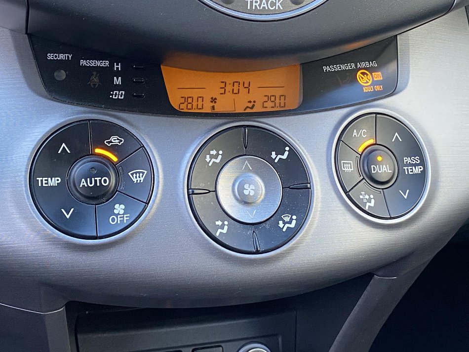 Toyota RAV4 2.0i  4x4