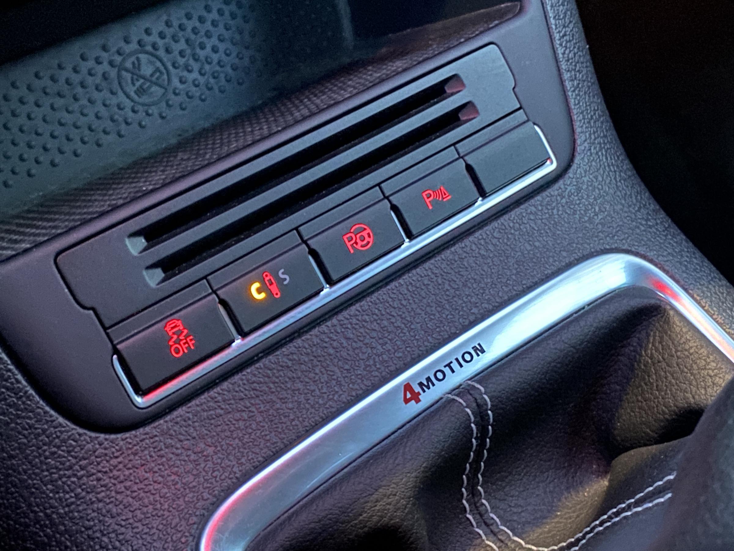 Volkswagen Tiguan, 2014 - pohled č. 14