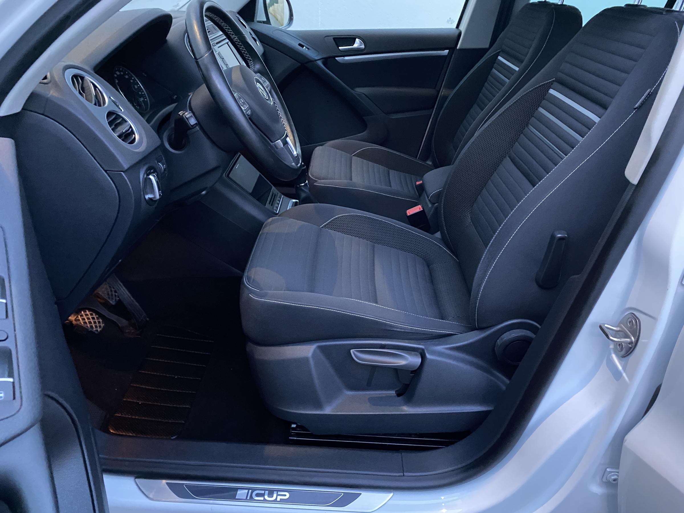 Volkswagen Tiguan, 2014 - pohled č. 9