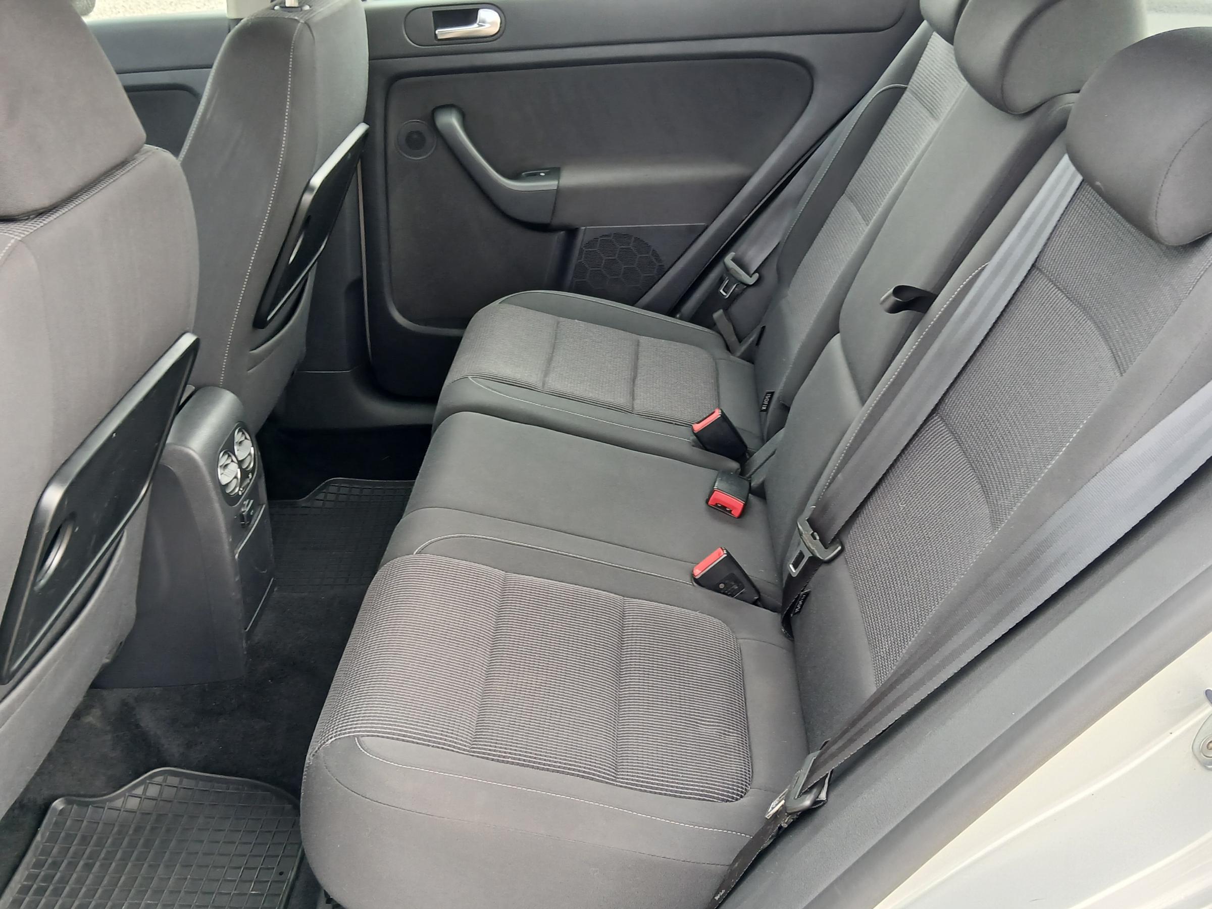 Volkswagen Golf Plus, 2010 - pohled č. 10