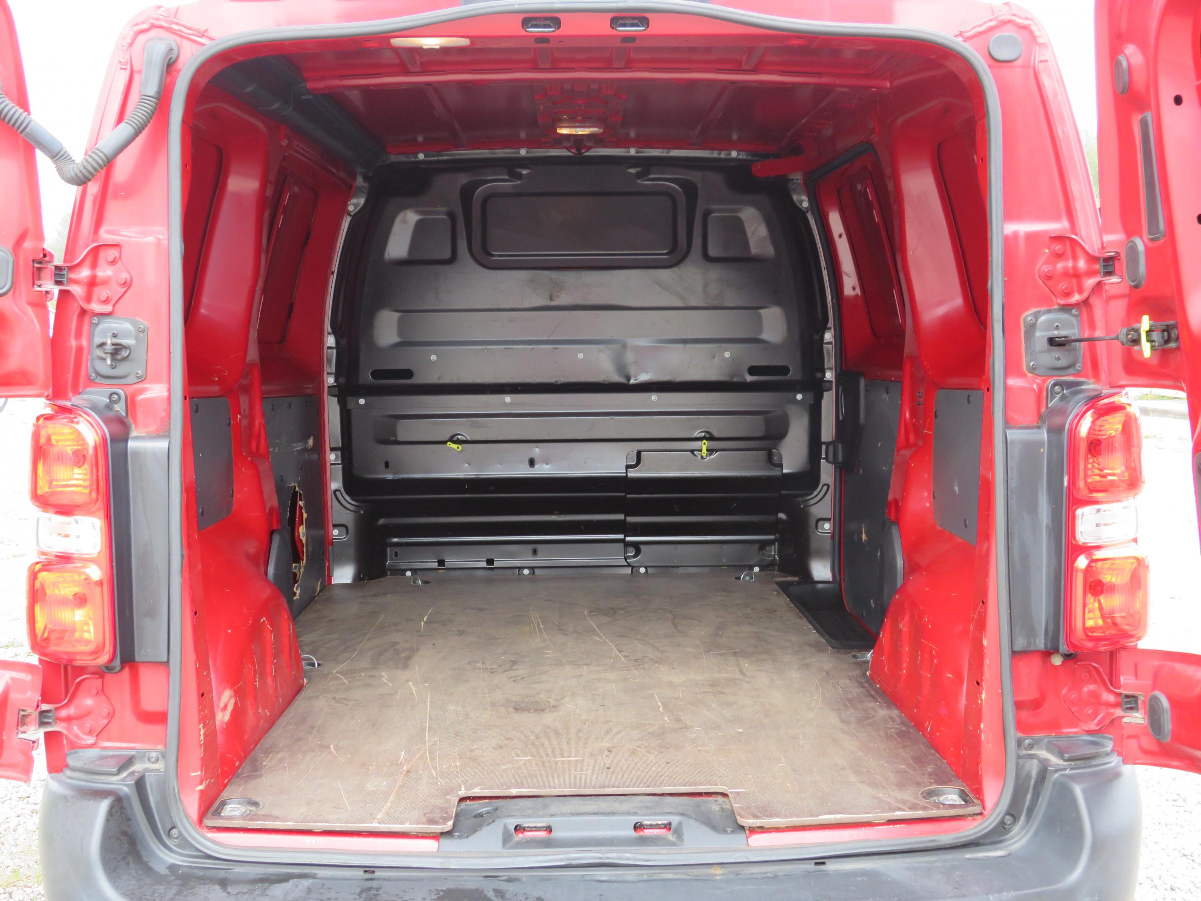 Citroën Jumpy, 2019 - pohled č. 7