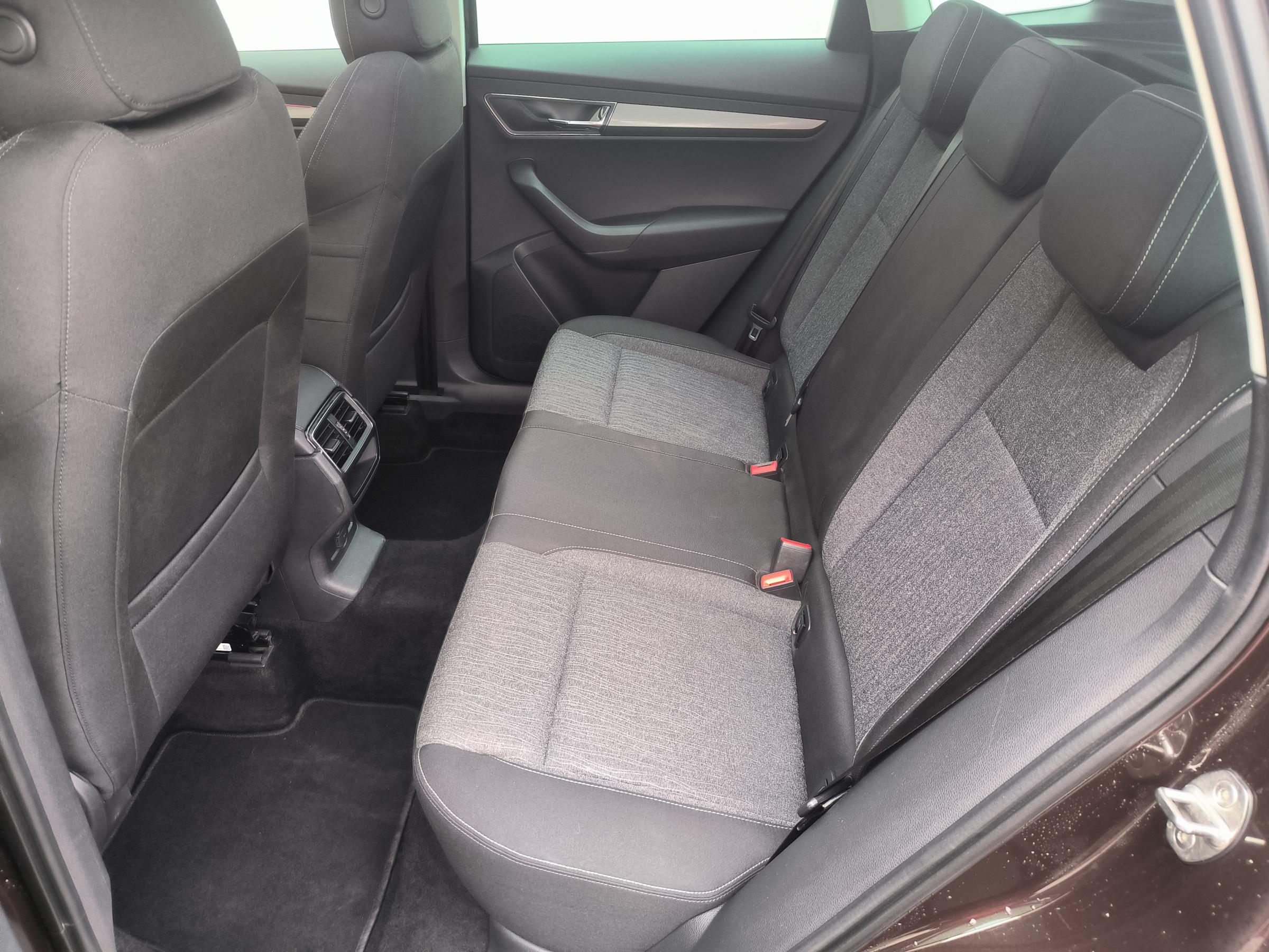 Škoda Karoq, 2018 - pohled č. 10