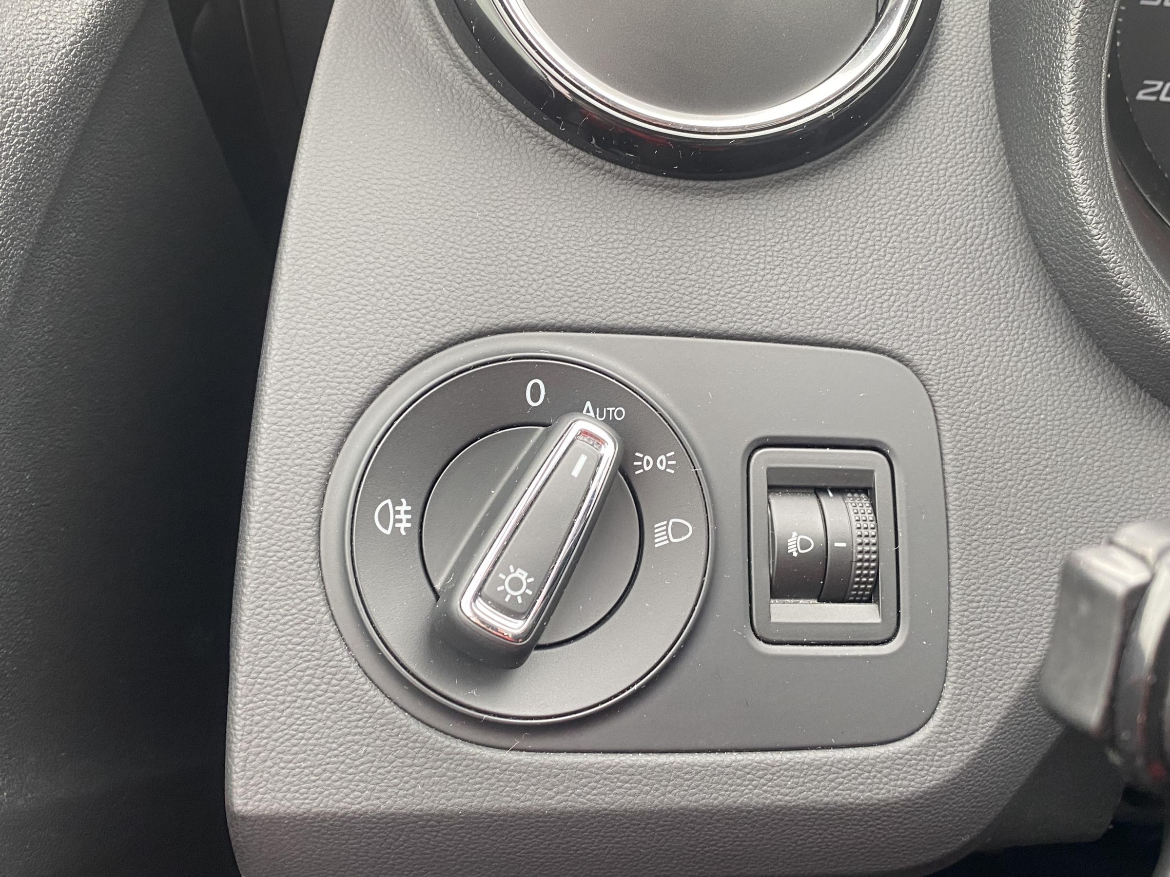 Seat Ibiza, 2017 - pohled č. 12